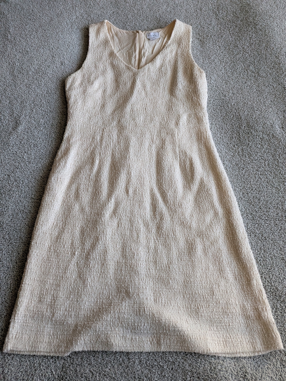 🌼B2G1🌼 Nicole Miller Cream Textured Sleeveless Midi Dress